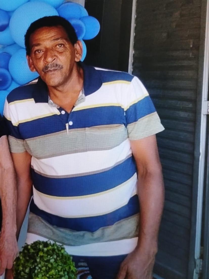 CARLOS ROBERTO SOARES