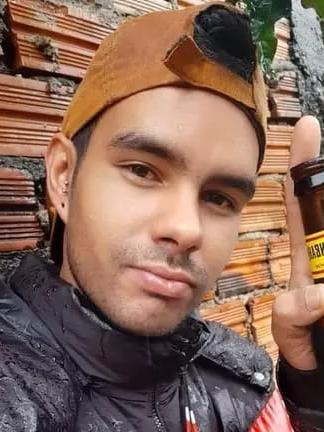 WELLITON AUGUSTO DE PAULA