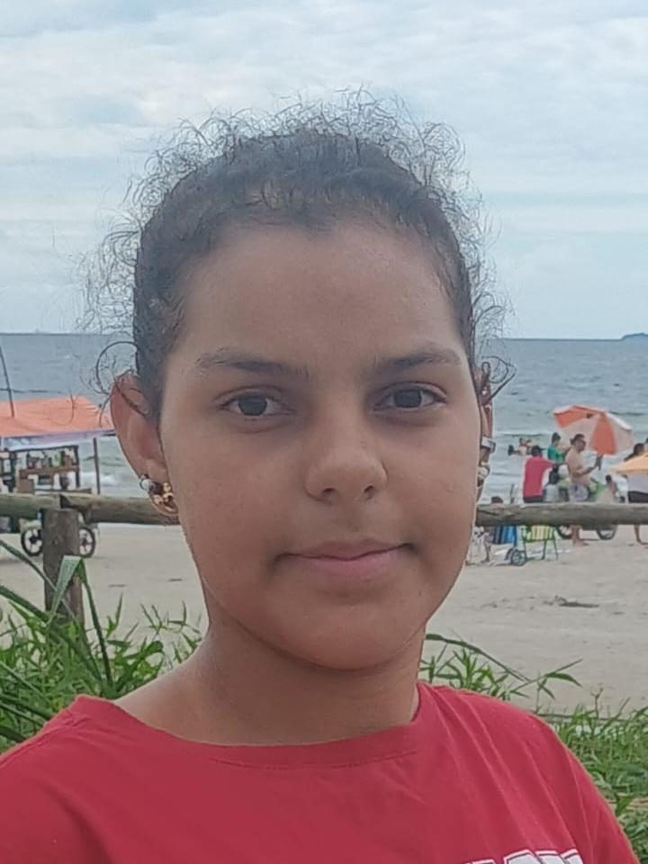 ANA CLARA SATO AZZOPARDI