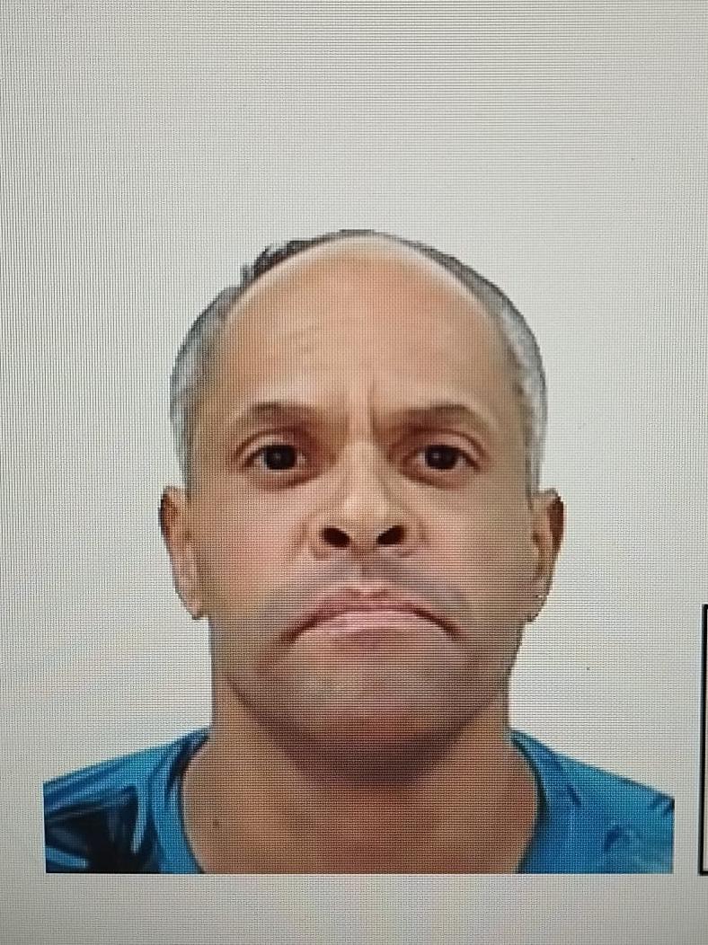 LUÍS CARLOS DE OLIVEIRA