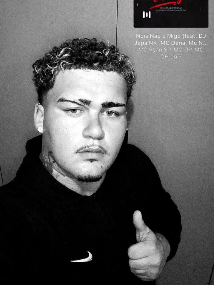 VICTHOR GABRIEL CREPALD DA SILVA BOSSAN