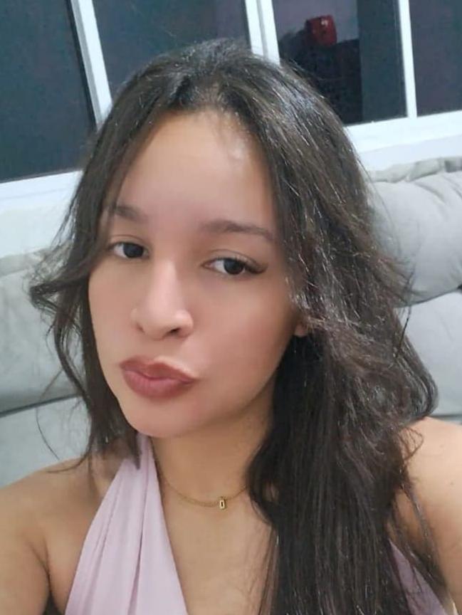 PAMELA JUNQUEIRA DE LIMA