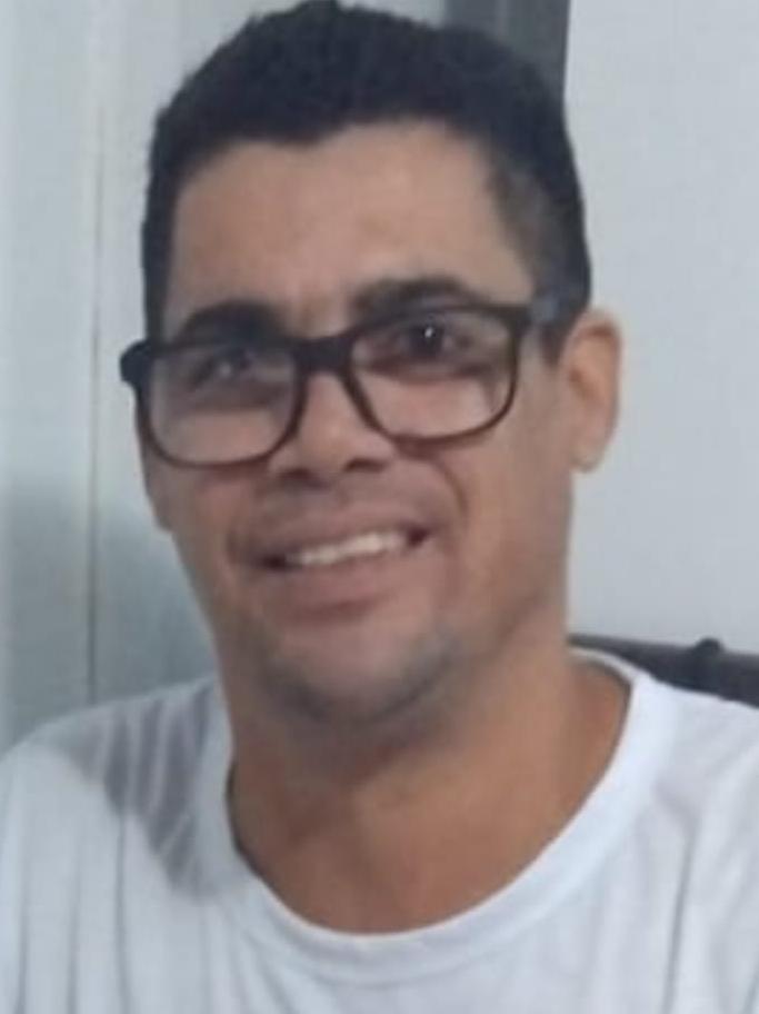CESAR SERVOLO VELOSO
