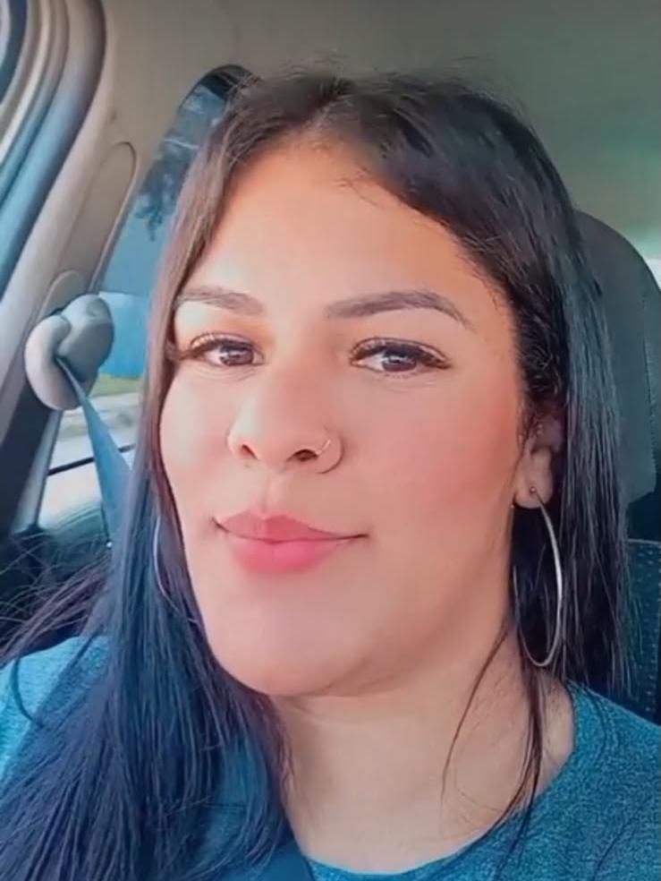 ALINE CAROLINA FERREIRA ROSA